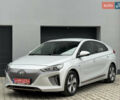 Серый Хендай Ioniq Electric, объемом двигателя 0 л и пробегом 127 тыс. км за 10999 $, фото 36 на Automoto.ua