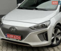 Серый Хендай Ioniq Electric, объемом двигателя 0 л и пробегом 127 тыс. км за 10999 $, фото 12 на Automoto.ua