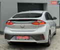 Серый Хендай Ioniq Electric, объемом двигателя 0 л и пробегом 127 тыс. км за 10999 $, фото 24 на Automoto.ua