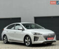 Серый Хендай Ioniq Electric, объемом двигателя 0 л и пробегом 127 тыс. км за 10999 $, фото 19 на Automoto.ua