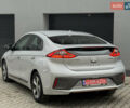 Серый Хендай Ioniq Electric, объемом двигателя 0 л и пробегом 127 тыс. км за 10999 $, фото 2 на Automoto.ua