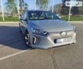 Сірий Хендай Ioniq Electric, об'ємом двигуна 0 л та пробігом 122 тис. км за 14400 $, фото 1 на Automoto.ua