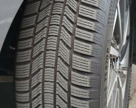 Сірий Хендай Ioniq Electric, об'ємом двигуна 0 л та пробігом 88 тис. км за 17000 $, фото 26 на Automoto.ua