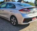 Серый Хендай Ioniq Electric, объемом двигателя 0 л и пробегом 95 тыс. км за 13700 $, фото 3 на Automoto.ua