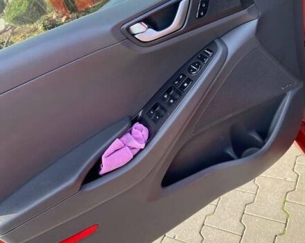 Оранжевый Хендай Ioniq Electric, объемом двигателя 0 л и пробегом 212 тыс. км за 11700 $, фото 14 на Automoto.ua