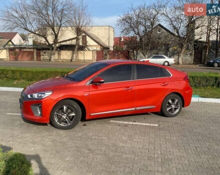 Оранжевый Хендай Ioniq Electric, объемом двигателя 0 л и пробегом 212 тыс. км за 11700 $, фото 4 на Automoto.ua