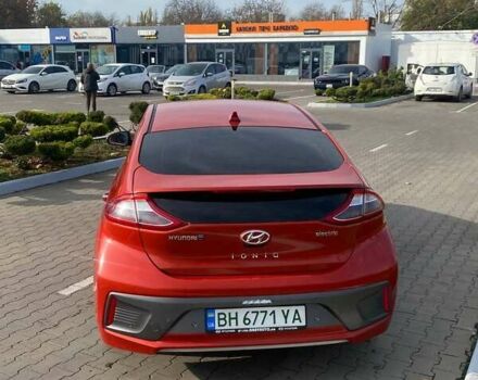 Оранжевый Хендай Ioniq Electric, объемом двигателя 0 л и пробегом 212 тыс. км за 11700 $, фото 1 на Automoto.ua