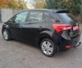 Черный Хендай ix20, объемом двигателя 1.6 л и пробегом 175 тыс. км за 10900 $, фото 3 на Automoto.ua