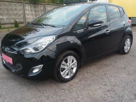 Черный Хендай ix20, объемом двигателя 1.6 л и пробегом 175 тыс. км за 10900 $, фото 1 на Automoto.ua