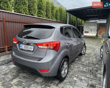 Хендай ix20 2013 в Луцке на Automoto.ua Серый Хендай ix20, объемом двигателя 1.6 л и пробегом 194 тыс. км за 9600 $, фото 4 на Automoto.ua