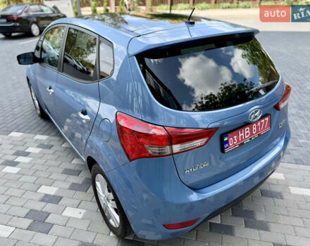 Синий Хендай ix20, объемом двигателя 1.6 л и пробегом 105 тыс. км за 11500 $, фото 9 на Automoto.ua