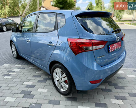 Синий Хендай ix20, объемом двигателя 1.6 л и пробегом 105 тыс. км за 11500 $, фото 7 на Automoto.ua