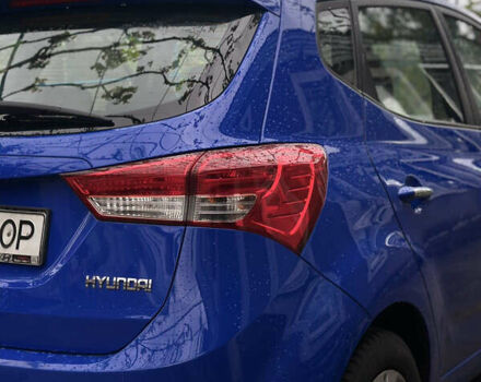 Синий Хендай ix20, объемом двигателя 1.4 л и пробегом 190 тыс. км за 6899 $, фото 1 на Automoto.ua