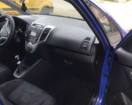 Синий Хендай ix20, объемом двигателя 1.4 л и пробегом 190 тыс. км за 6899 $, фото 35 на Automoto.ua