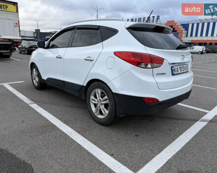 Білий Хендай іх35, об'ємом двигуна 2 л та пробігом 122 тис. км за 11500 $, фото 9 на Automoto.ua