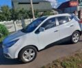 Белый Хендай их35, объемом двигателя 2 л и пробегом 172 тыс. км за 12200 $, фото 10 на Automoto.ua