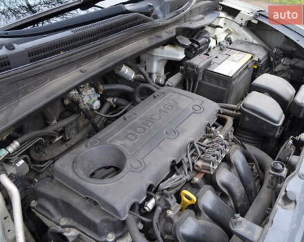 Белый Хендай их35, объемом двигателя 2.36 л и пробегом 202 тыс. км за 11300 $, фото 39 на Automoto.ua