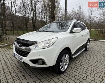 Белый Хендай их35, объемом двигателя 2.36 л и пробегом 111 тыс. км за 11999 $, фото 27 на Automoto.ua