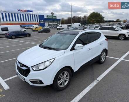 Білий Хендай іх35, об'ємом двигуна 2 л та пробігом 122 тис. км за 11500 $, фото 15 на Automoto.ua