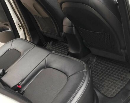 Білий Хендай іх35, об'ємом двигуна 2 л та пробігом 215 тис. км за 9900 $, фото 10 на Automoto.ua