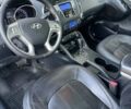 Белый Хендай их35, объемом двигателя 2 л и пробегом 247 тыс. км за 13400 $, фото 18 на Automoto.ua