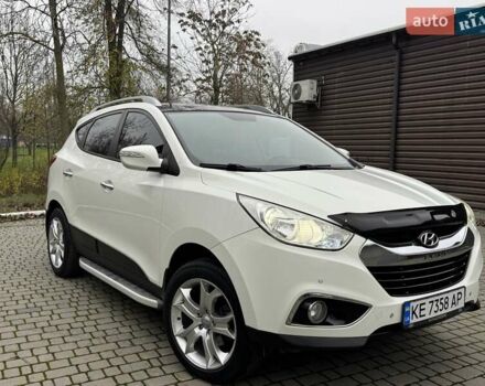 Белый Хендай их35, объемом двигателя 2.36 л и пробегом 111 тыс. км за 11999 $, фото 3 на Automoto.ua