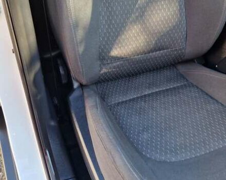 Белый Хендай их35, объемом двигателя 2 л и пробегом 226 тыс. км за 10300 $, фото 26 на Automoto.ua