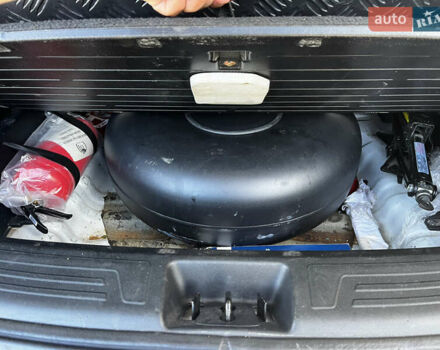 Белый Хендай их35, объемом двигателя 2 л и пробегом 221 тыс. км за 11200 $, фото 21 на Automoto.ua