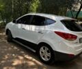 Белый Хендай их35, объемом двигателя 2 л и пробегом 162 тыс. км за 11300 $, фото 3 на Automoto.ua