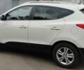 Белый Хендай их35, объемом двигателя 2 л и пробегом 215 тыс. км за 9300 $, фото 1 на Automoto.ua