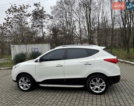 Белый Хендай их35, объемом двигателя 2.36 л и пробегом 111 тыс. км за 11999 $, фото 22 на Automoto.ua