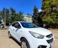 Білий Хендай іх35, об'ємом двигуна 2 л та пробігом 200 тис. км за 4900 $, фото 1 на Automoto.ua