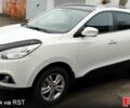 Белый Хендай их35, объемом двигателя 2 л и пробегом 215 тыс. км за 9900 $, фото 1 на Automoto.ua