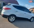 Белый Хендай их35, объемом двигателя 2 л и пробегом 172 тыс. км за 12200 $, фото 4 на Automoto.ua