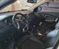 Белый Хендай их35, объемом двигателя 0 л и пробегом 152 тыс. км за 12000 $, фото 2 на Automoto.ua