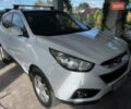 Белый Хендай их35, объемом двигателя 2 л и пробегом 221 тыс. км за 11200 $, фото 1 на Automoto.ua