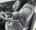 Белый Хендай их35, объемом двигателя 2.4 л и пробегом 202 тыс. км за 11000 $, фото 4 на Automoto.ua