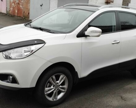 Білий Хендай іх35, об'ємом двигуна 2 л та пробігом 215 тис. км за 9900 $, фото 1 на Automoto.ua