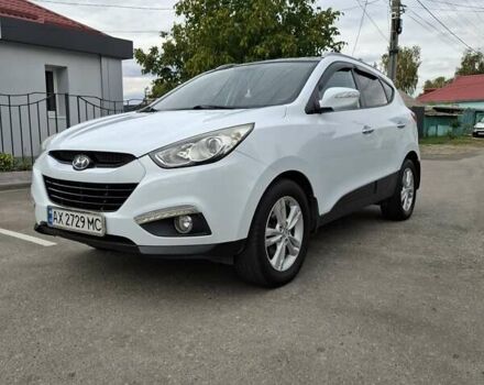 Белый Хендай их35, объемом двигателя 2 л и пробегом 184 тыс. км за 12400 $, фото 8 на Automoto.ua