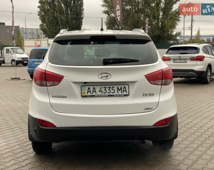 Хендай их35 2011 в Киеве на Automoto.ua Белый Хендай их35, объемом двигателя 2 л и пробегом 145 тыс. км за 11500 $, фото 7 на Automoto.ua