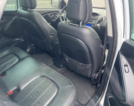 Білий Хендай іх35, об'ємом двигуна 2 л та пробігом 182 тис. км за 11999 $, фото 11 на Automoto.ua