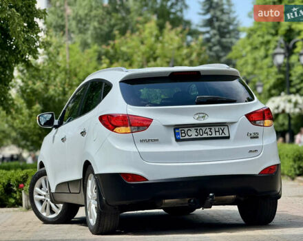 Хендай их35 2011 в Межгорье на Automoto.ua Белый Хендай их35, объемом двигателя 2 л и пробегом 235 тыс. км за 11100 $, фото 25 на Automoto.ua