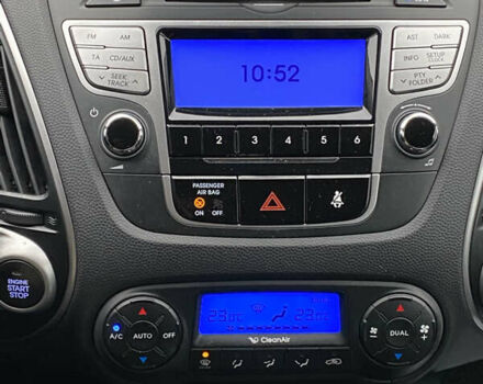 Хендай их35 2011 в Киеве на Automoto.ua Белый Хендай их35, объемом двигателя 2 л и пробегом 145 тыс. км за 11500 $, фото 11 на Automoto.ua