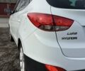 Белый Хендай их35, объемом двигателя 2 л и пробегом 235 тыс. км за 10999 $, фото 16 на Automoto.ua