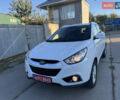 Хендай их35 2011 в Ровно на Automoto.ua Белый Хендай их35, объемом двигателя 2 л и пробегом 185 тыс. км за 13499 $, фото 1 на Automoto.ua