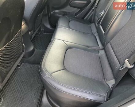 Білий Хендай іх35, об'ємом двигуна 2 л та пробігом 119 тис. км за 12600 $, фото 48 на Automoto.ua