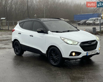 Білий Хендай іх35, об'ємом двигуна 2 л та пробігом 182 тис. км за 11999 $, фото 2 на Automoto.ua