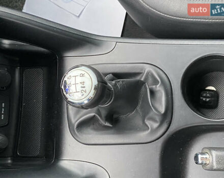 Хендай их35 2011 в Киеве на Automoto.ua Белый Хендай их35, объемом двигателя 2 л и пробегом 145 тыс. км за 11500 $, фото 14 на Automoto.ua