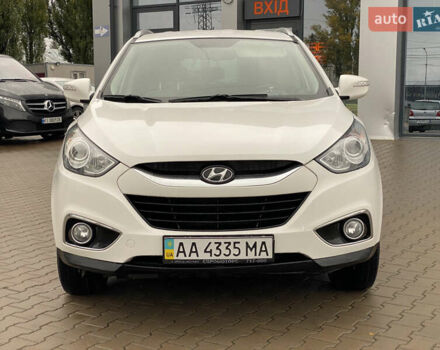 Хендай их35 2011 в Киеве на Automoto.ua Белый Хендай их35, объемом двигателя 2 л и пробегом 145 тыс. км за 11500 $, фото 2 на Automoto.ua