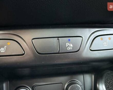 Белый Хендай их35, объемом двигателя 2 л и пробегом 235 тыс. км за 10999 $, фото 25 на Automoto.ua